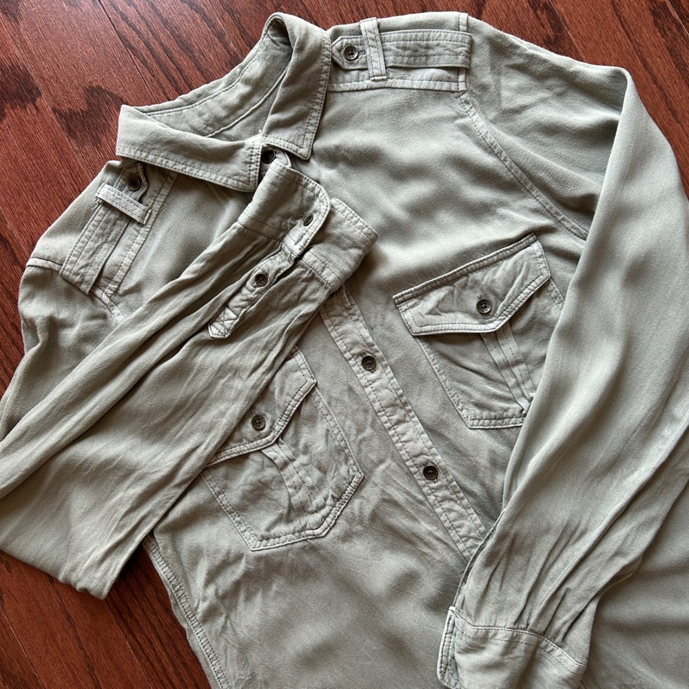 American Eagle Outfitters Olive Green Utility Boyfriend Fit Button Down Shirt M